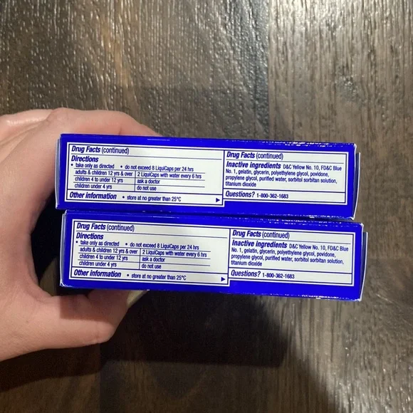 Vicks Nyquil Cold & Flu Nighttime Relief Liquid Capsules 2 Boxes 24 Count Each - Picture 5 of 6